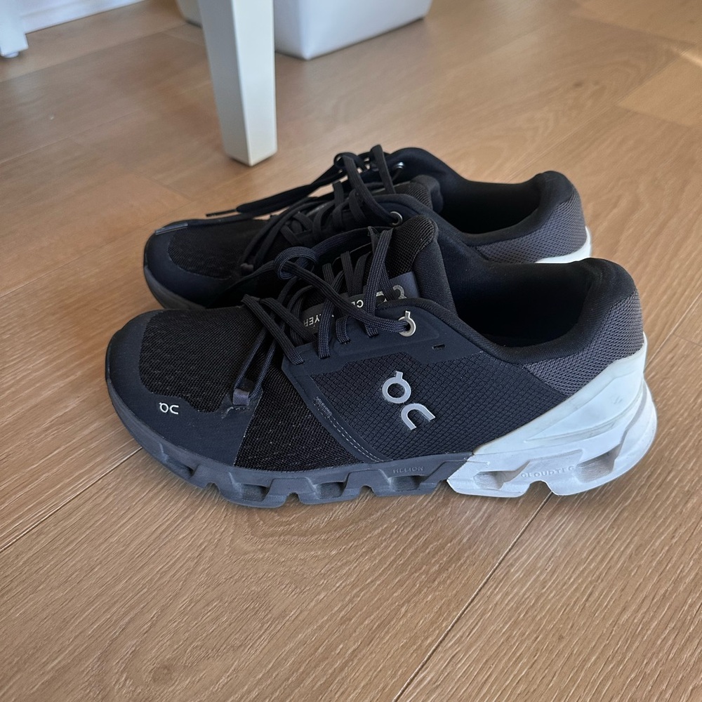 On Cloudflyer Shoes